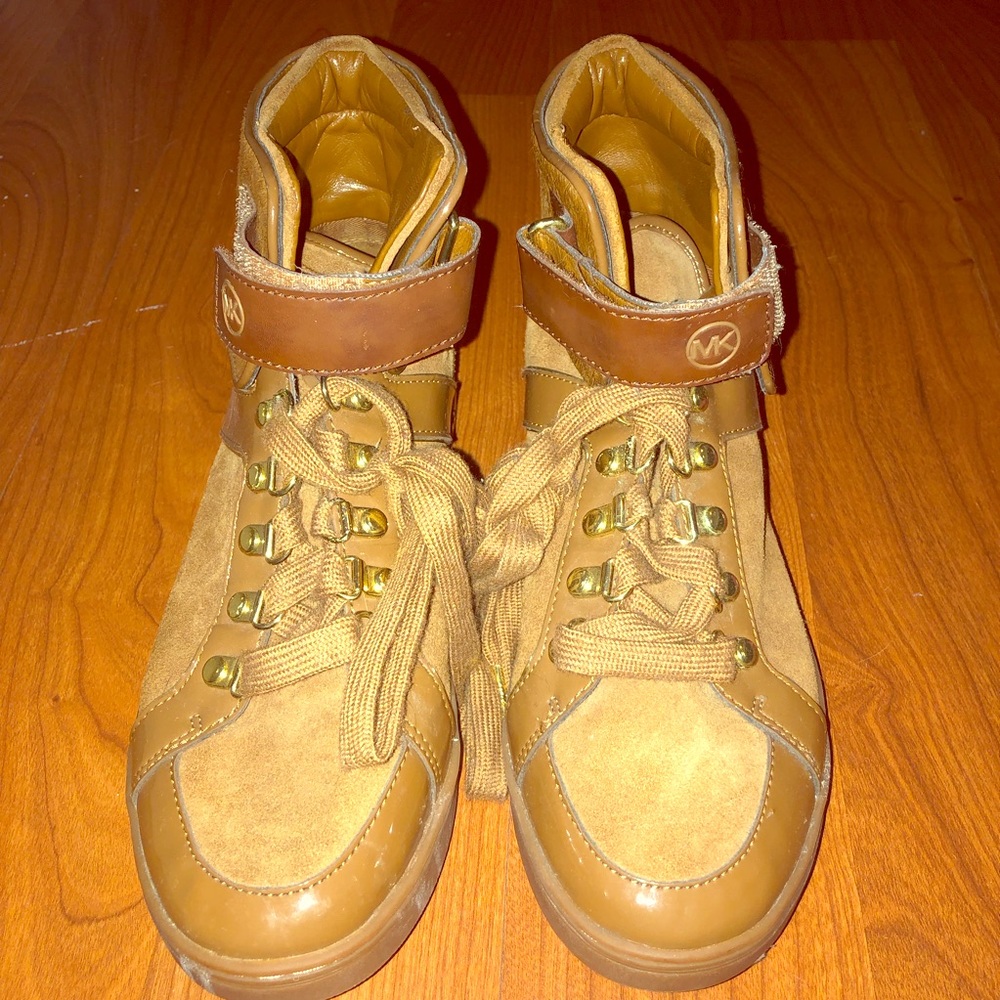Michael Kors hightop sneakers